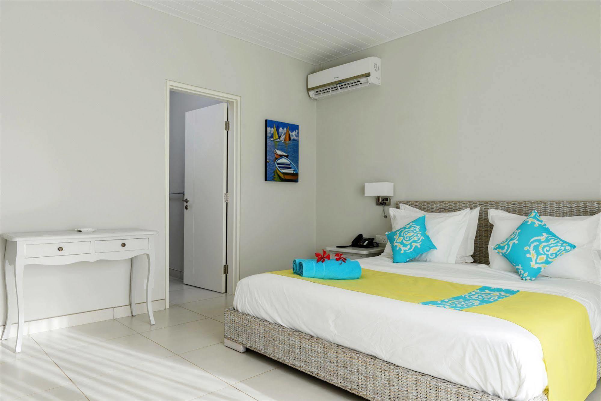 Voile Bleue Boutique Hotel 3*